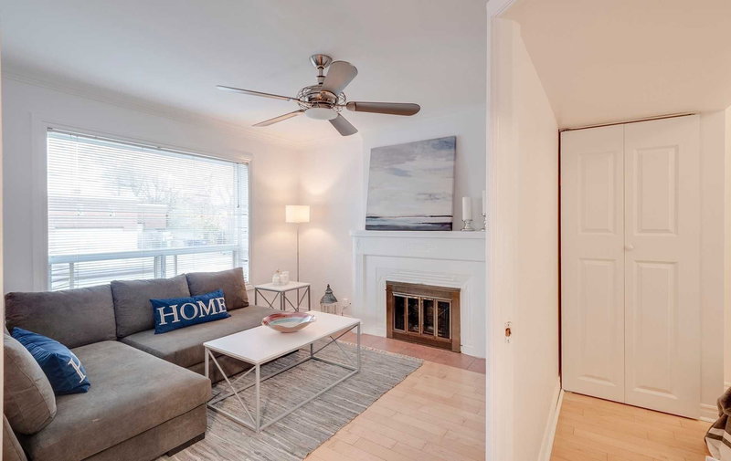 752 Vaughan Rd, Toronto, M6E2Z2 | Image 3