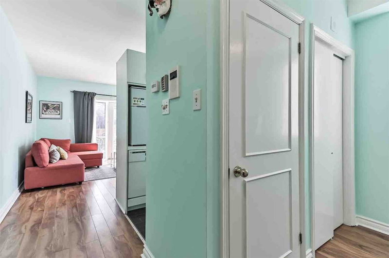 4 - 65 Gloucester St, Toronto, M4Y1L8 | Image 3