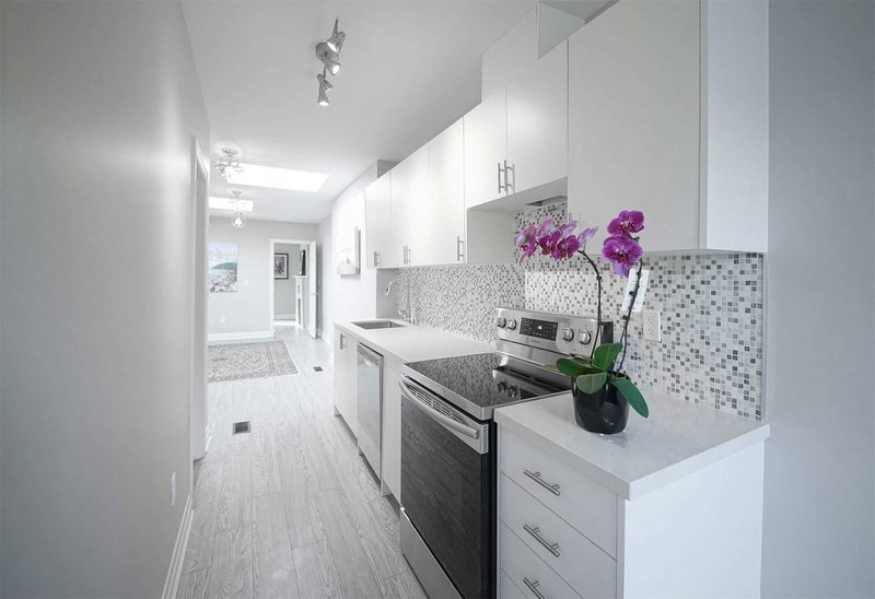 2F - 2615 Yonge St, Toronto, M4P 2J1 | Image 2