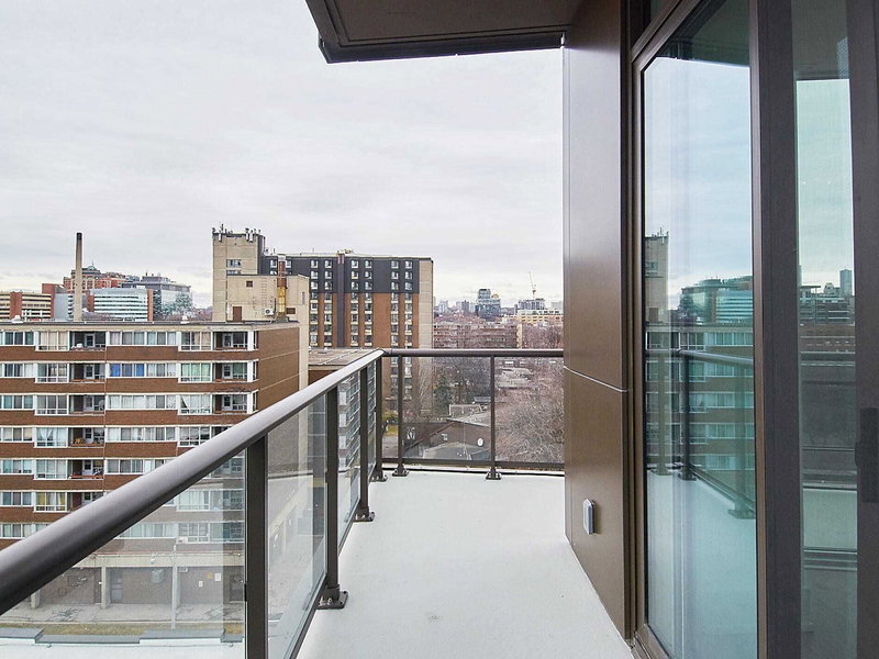 805 - 80 Vanauley St, Toronto, M5T0C9 | Image 2