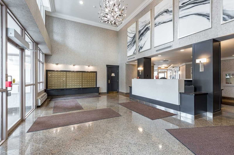 Rg1 - 2 Clairtrell Rd, Toronto, M2N7H5 | Image 2