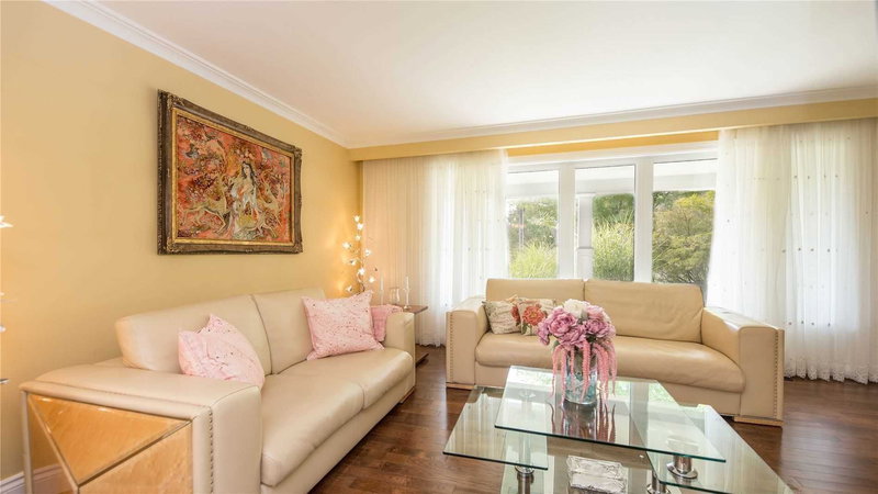 4 Silvergrove Rd W, Toronto, M2L2N6 | Image 3