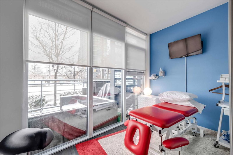 112 Fort York Blvd, Toronto, M5V4A7 | Image 3