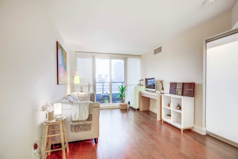 Room1