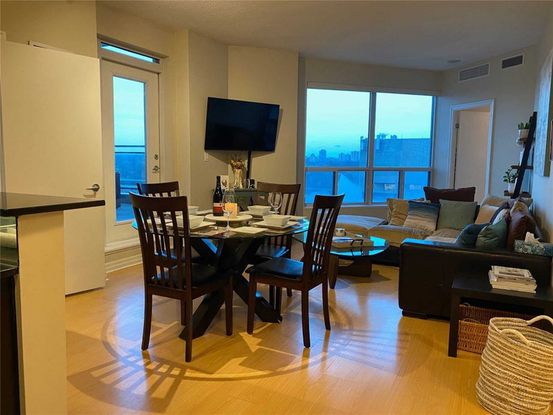 Room1