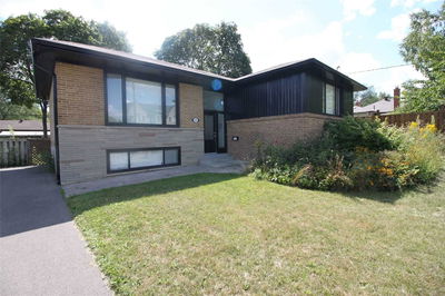 Detached House leased at Main-111 Combe Avenue, Toronto, Bathurst Manor, M3H4J8 - MLS: C4730371