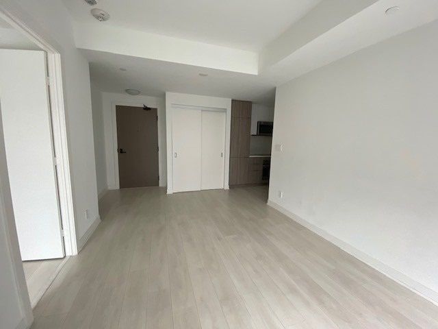 912 - 223 St Clair Ave W, Toronto, M4V1R3 | Image 3