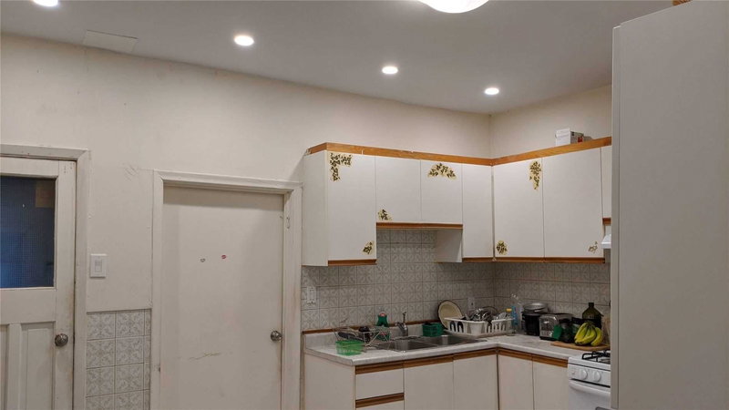 500 Dufferin St, Toronto, M6K2A6 | Image 2