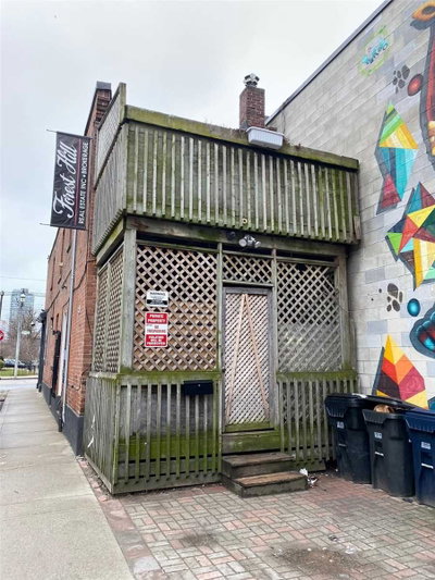 Upper Level leased at 2-384 Queen Street, Toronto, Ontario, M5A1T1 - Regent Park - MLS: C4736568