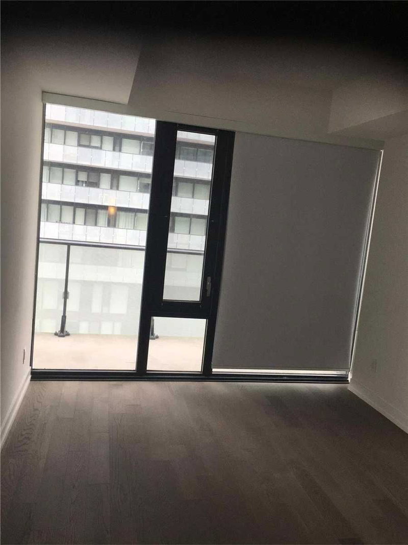 1007 - 161 Roehampton Ave, Toronto, M4P1P9 | Image 3