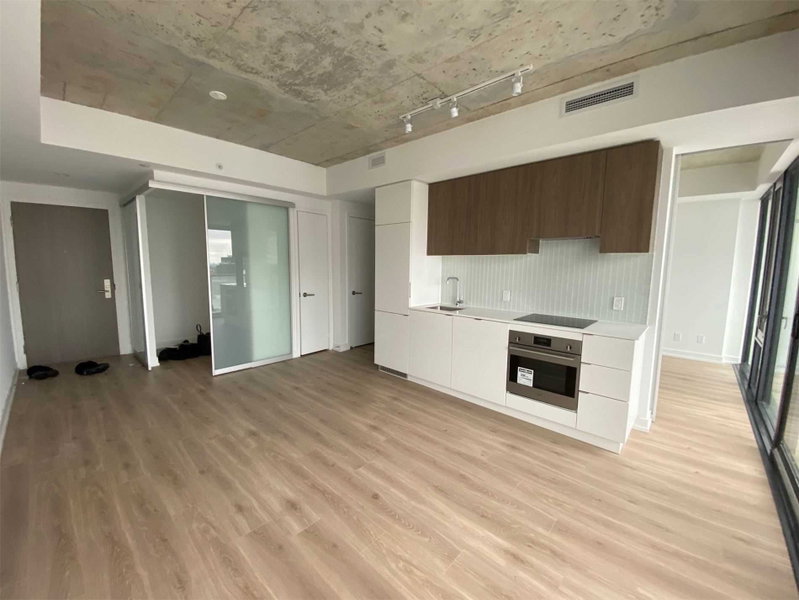 Room1