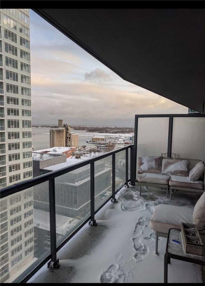 2008 - 20 Bruyeres Mews, Toronto, M5V0G8 | Image 3