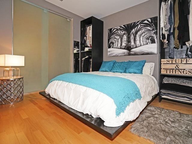 1011 - 155 Dalhousie St, Toronto, M5B2P7 | Image 3