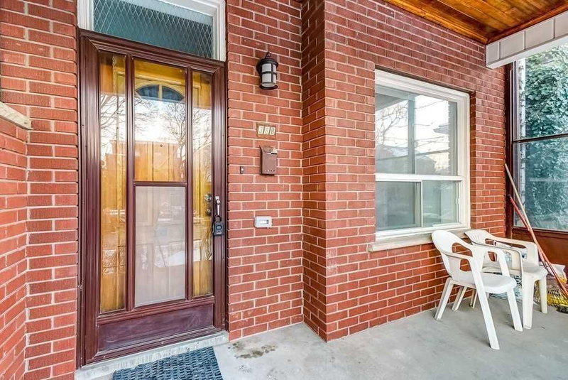 Upper - 388 Crawford St, Toronto, M6J2V9 | Image 2