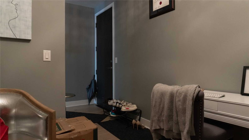 618 - 399 Adelaide St W, Toronto, M5V1S4 | Image 2