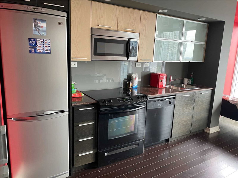 3502 - 25 Capreol Crt, Toronto, M5V3Z7 | Image 3