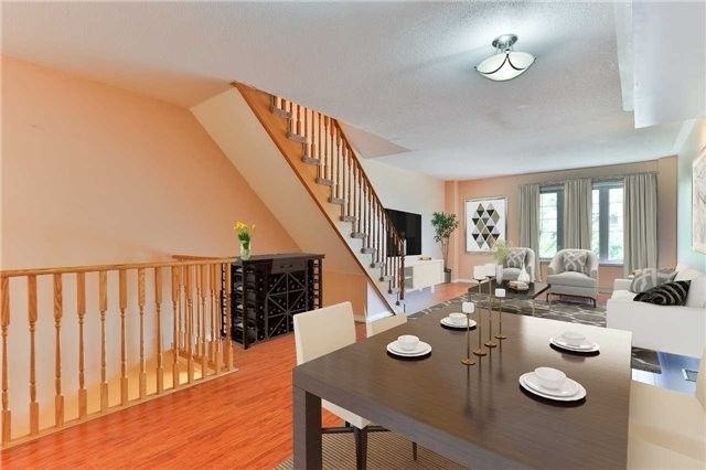 38 Rumi Cres, Toronto, M4A2X6 | Image 3