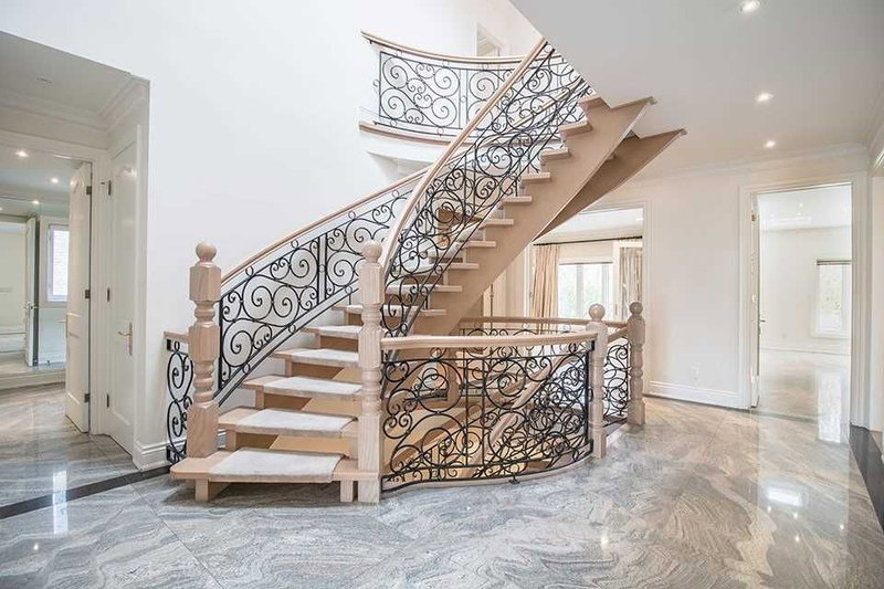 50 Yorkminster Rd, Toronto, M2P1M3 | Image 2