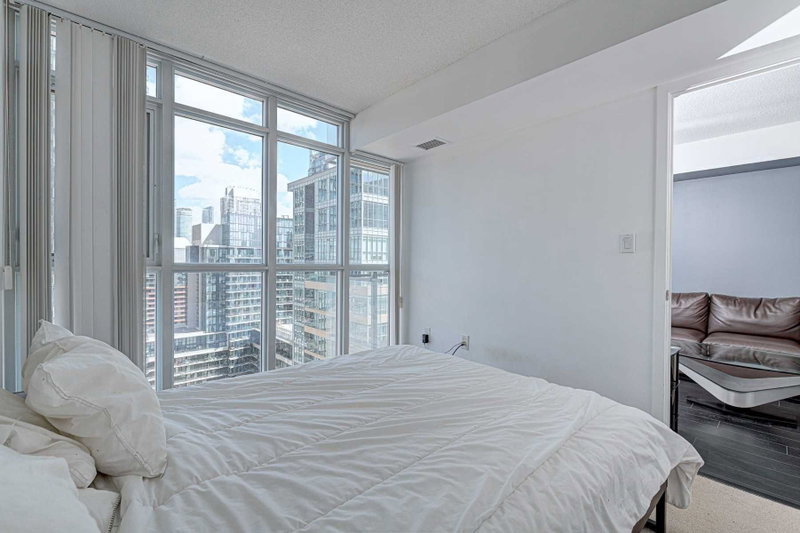Room2