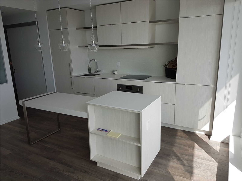 4404 - 197 Yonge St E, Toronto, M5B1M4 | Image 2