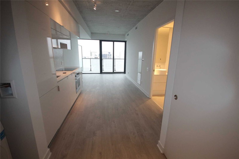 1209 - 185 Roehampton Ave, Toronto, M4P1R4 | Image 2