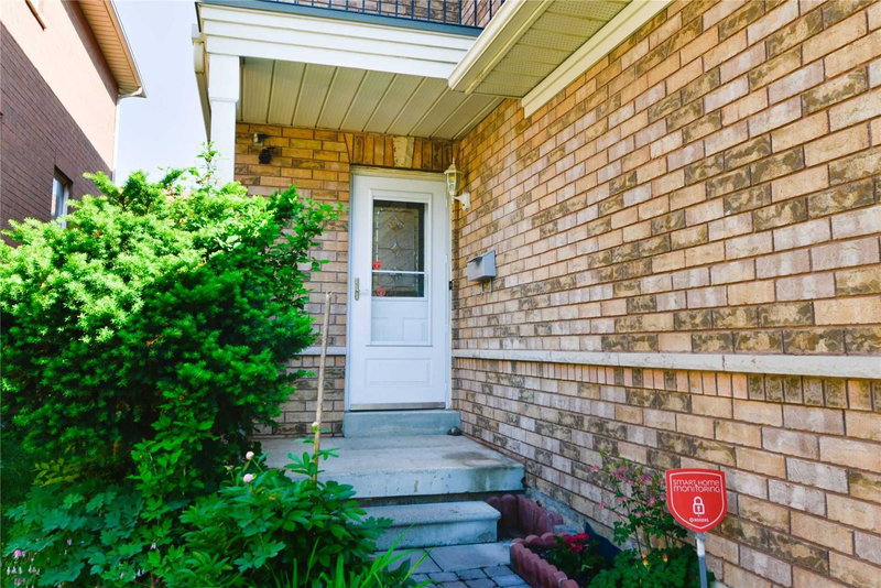 22 Rochefort Dr, Toronto, M3C3Z3 | Image 2