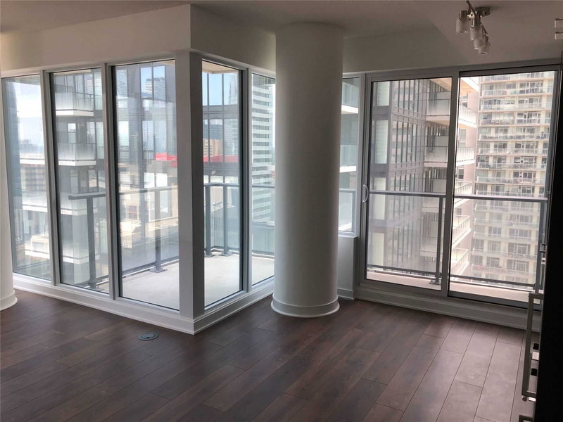 2702 - 125 Blue Jays Way, Toronto, M5V0N5 | Image 3