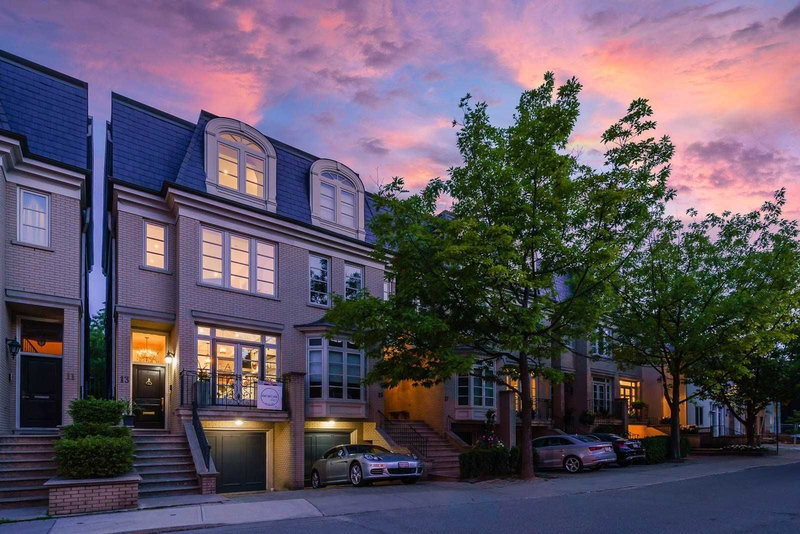 13 Balmoral Ave, Toronto, M4V1J5 | Image 2