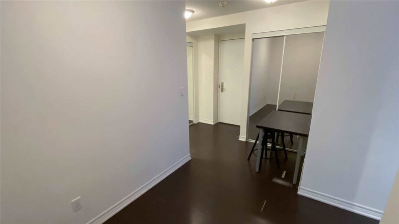 610 - 761 Bay St, Toronto, M5G2R2 | Image 2