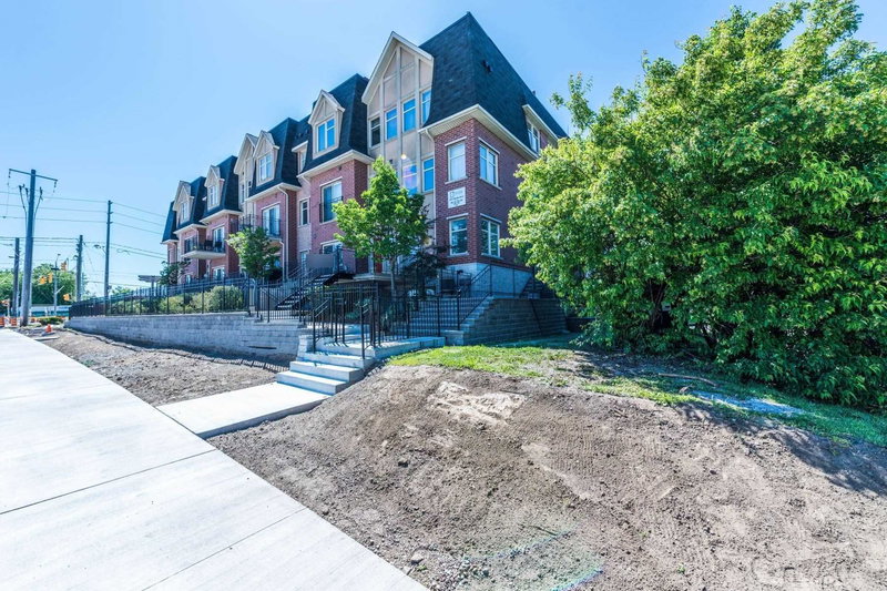 226 - 1837 Eglinton Ave E, Toronto, M4A2Y4 | Image 2