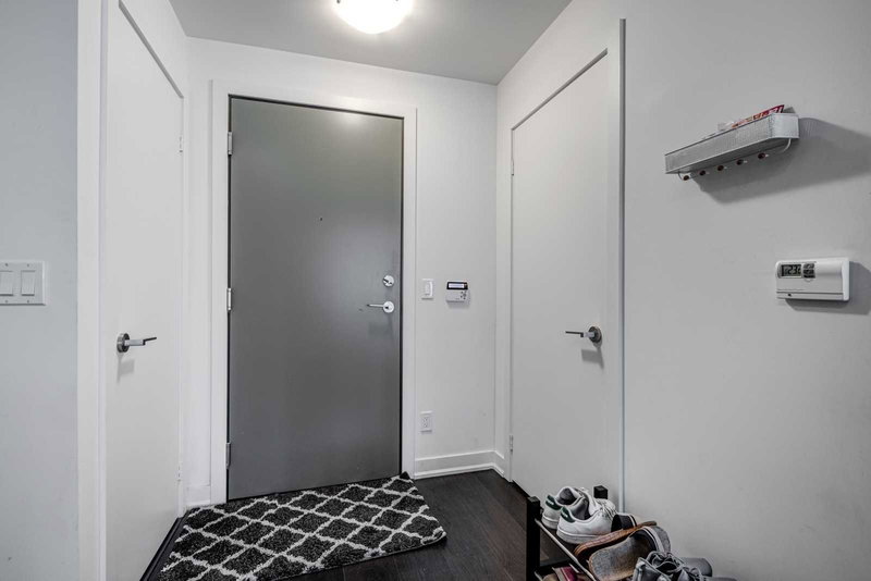 408 - 30 Nelson St, Toronto, M5V0H5 | Image 2