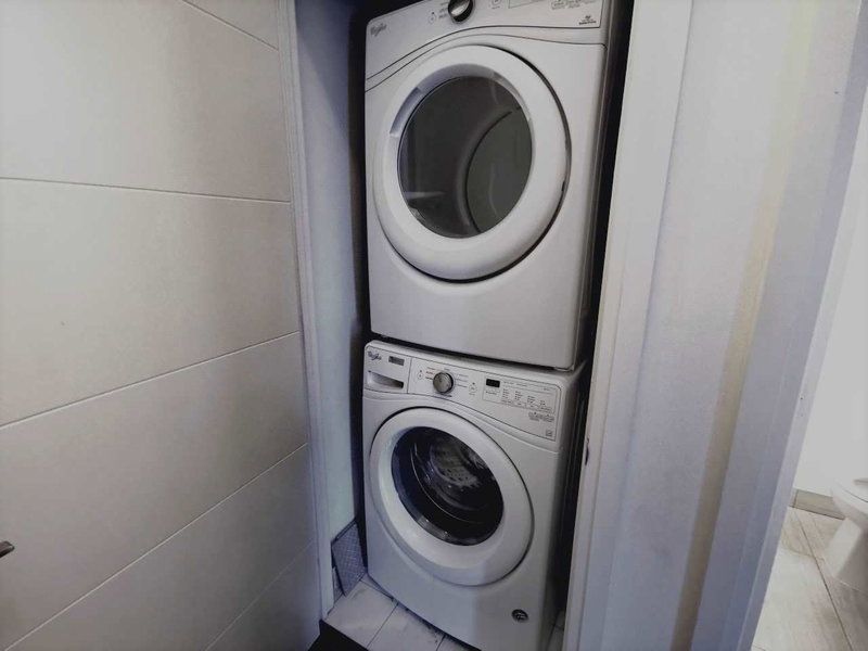 Room2