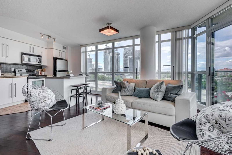 1120 - 231 Fort York Blvd, Toronto, M5V1B2 | Image 3