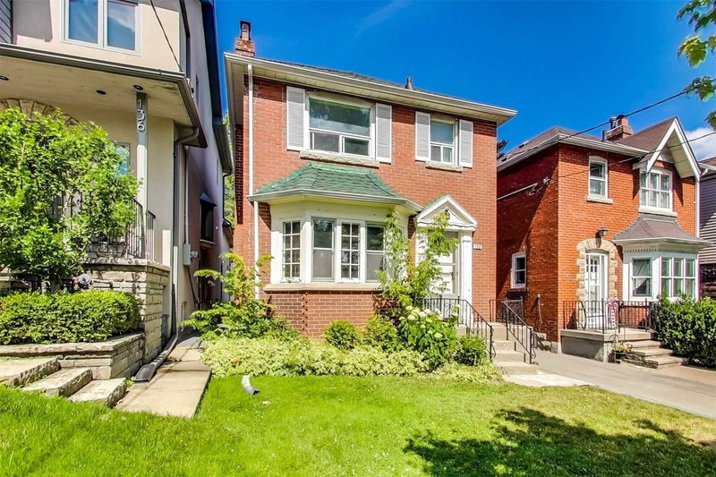 138 Airdrie Rd, Toronto, M4G1M5 | Image 2