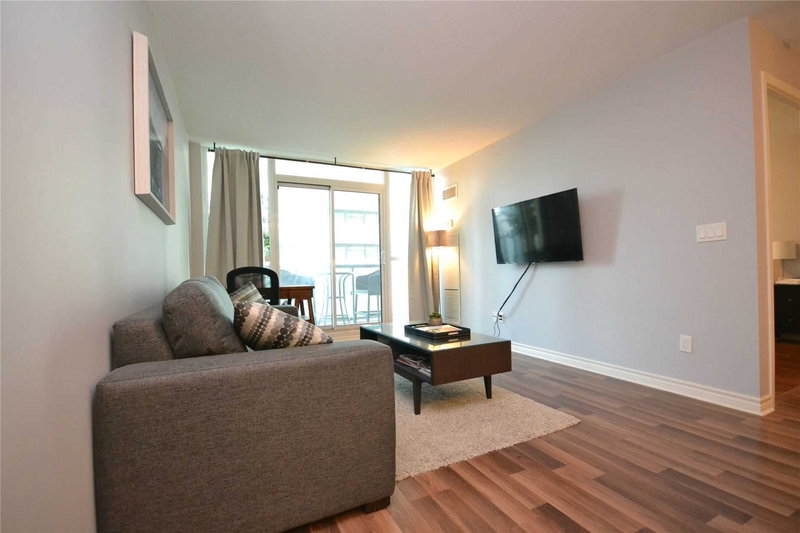1507 - 19 Grand Trunk Cres, Toronto, M5J3A4 | Image 2