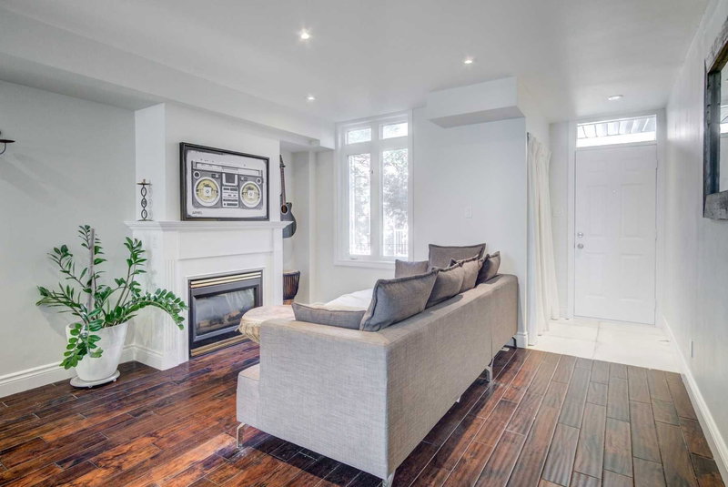 2608 - 12 Sudbury St, Toronto, M6J3W7 | Image 3