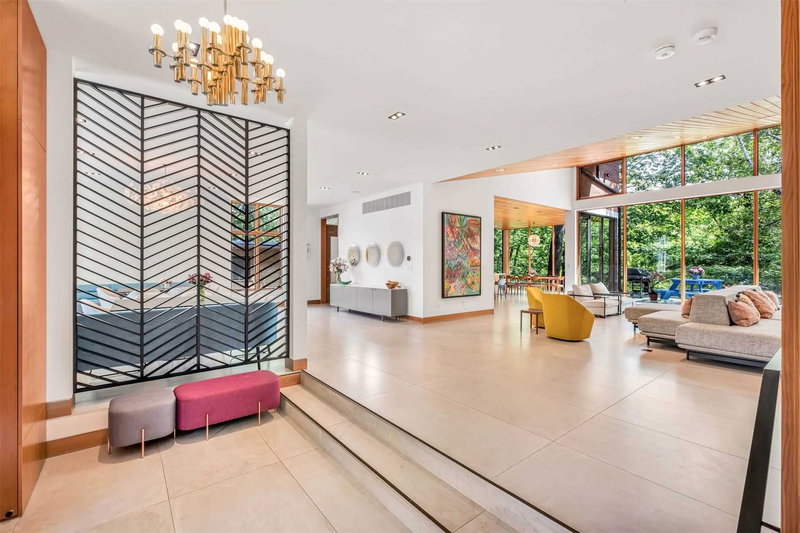 58 Timberlane Dr, Toronto, M3H1J4 | Image 2