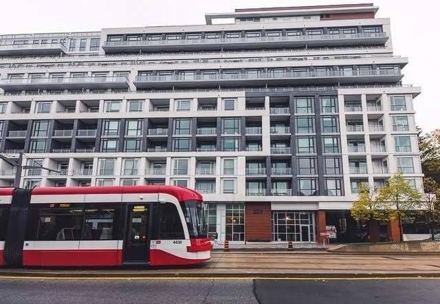 321 - 223 St Clair Ave W, Toronto, M4V1R3 | Image 3