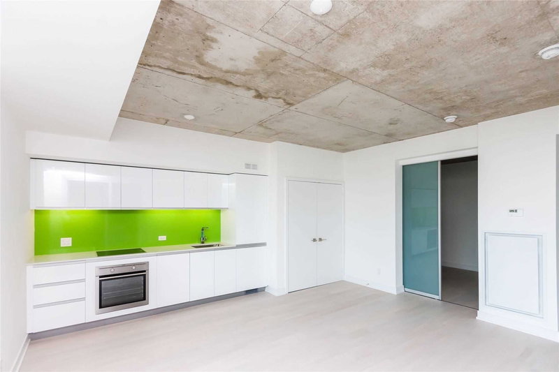 831 - 20 Minowan Miikan Lane, Toronto, M6J0E5 | Image 2