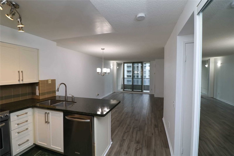 1711 - 750 Bay St, Toronto, L6C 2T6 | Image 3