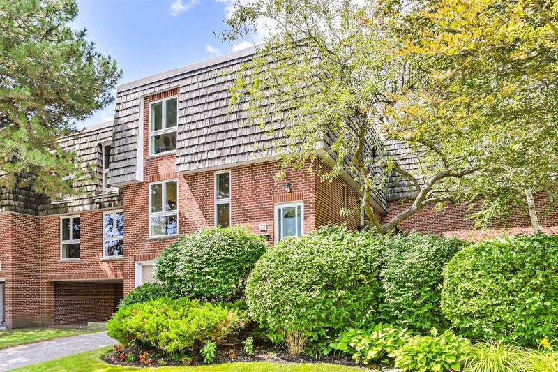 32 Scenic Mill Way, Toronto, M2L1S5 | Image 3