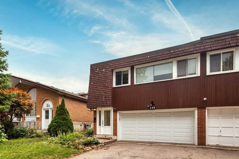 143 Silas Hill Dr, Toronto, M2J2X8 | Image 2