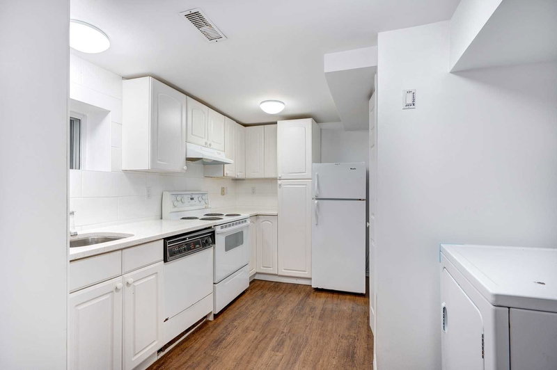 Lower - 80 Harlandale Ave, Toronto, M2N1P1 | Image 3