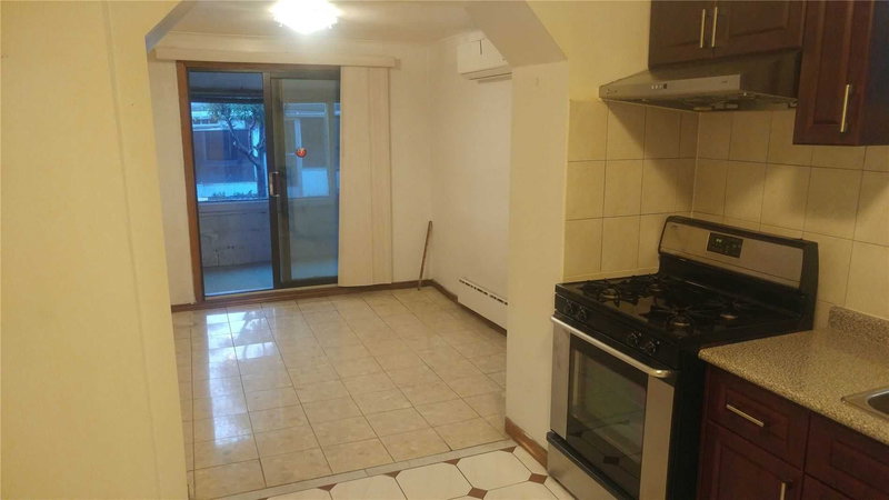 36 Mitchell Ave, Toronto, M6J1B9 | Image 3