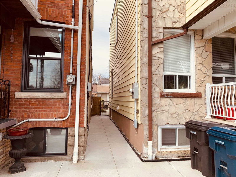 Bsmt - 458 Brock Ave, Toronto, M6H3N3 | Image 2
