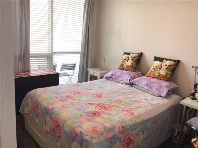 Room2