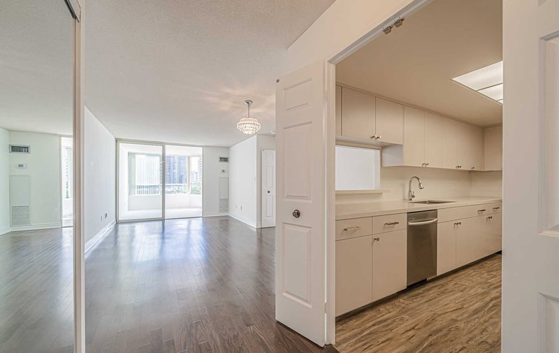 506A - 5444 Yonge St, Toronto, M2N6J4 | Image 3