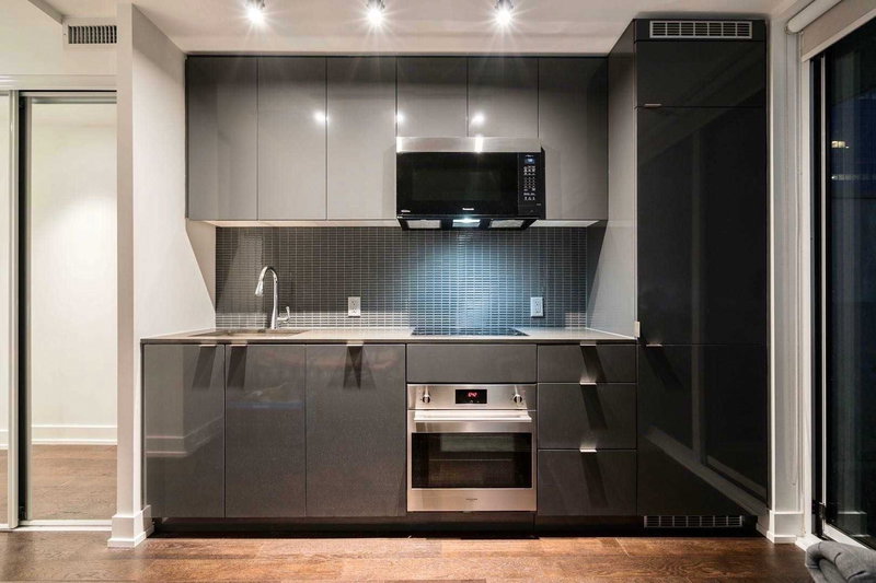 1802 - 7 Grenville St, Toronto, M4Y1A1 | Image 3