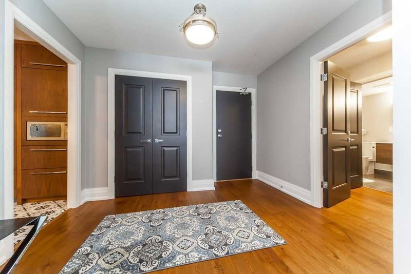 204 - 96 Fifeshire Rd, Toronto, M2L2X9 | Image 2