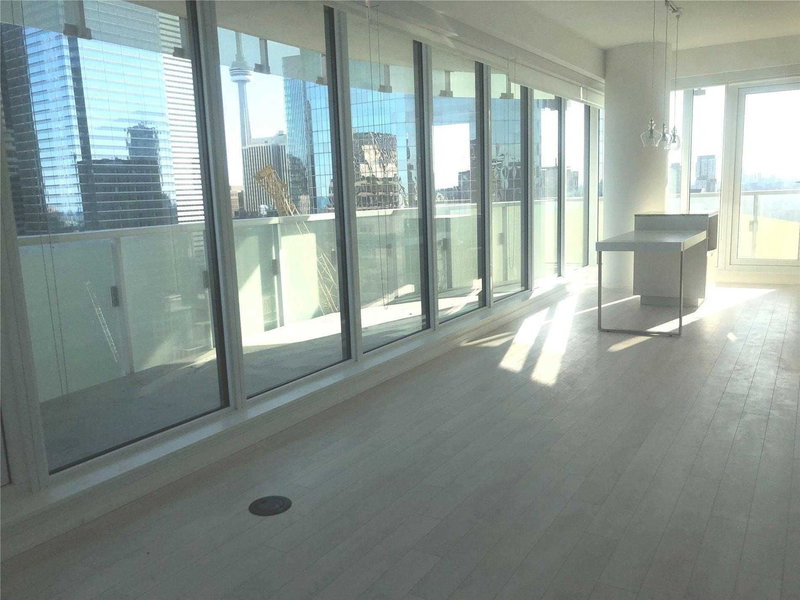 2709 - 197 Yonge St, Toronto, M5B1M4 | Image 2